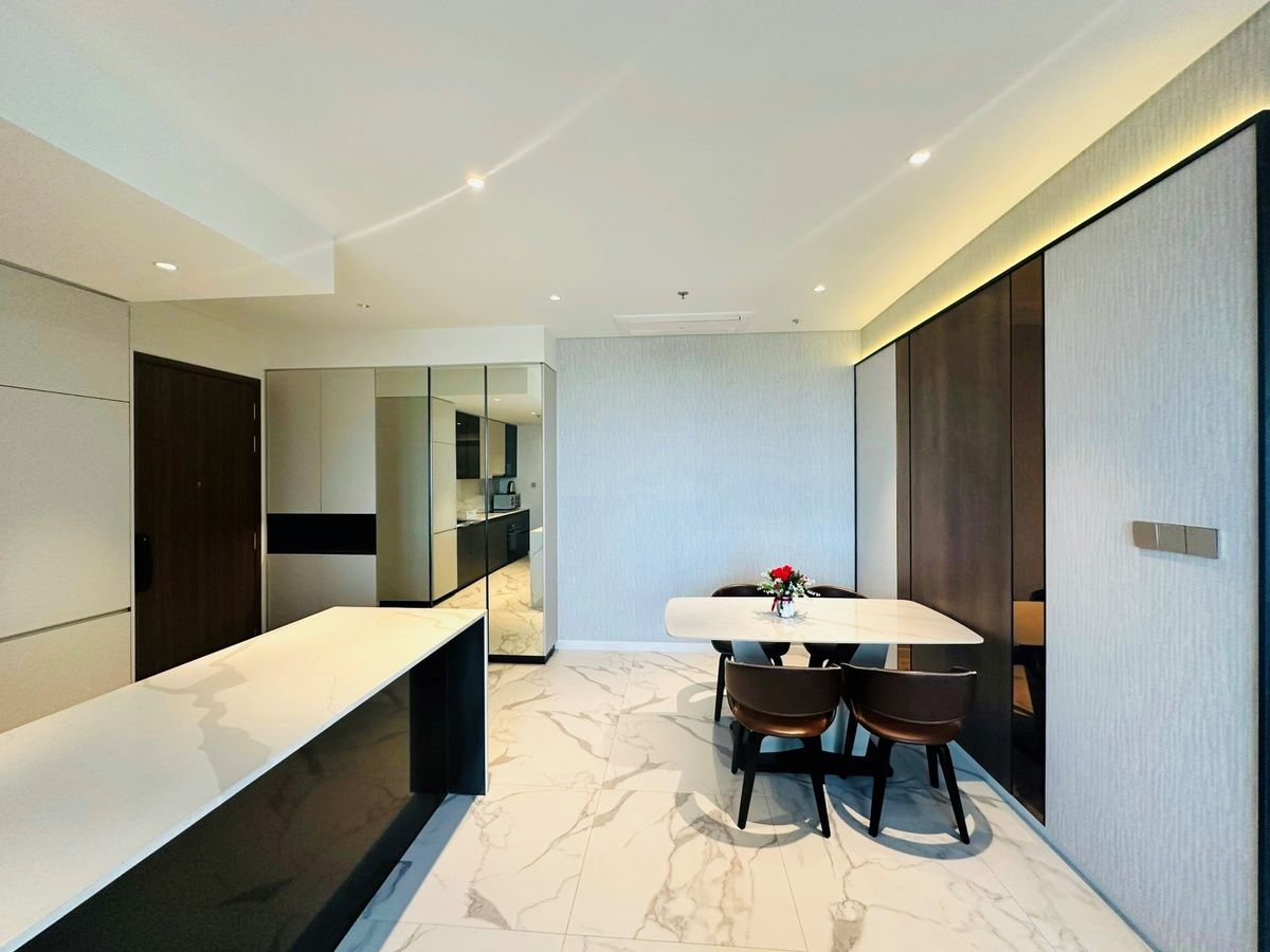 Giá bán căn hộ chung cư The Crest 2 Metropole Phòng Ngủ 94m2